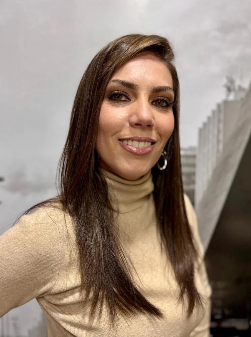 KARINE VARJÃO